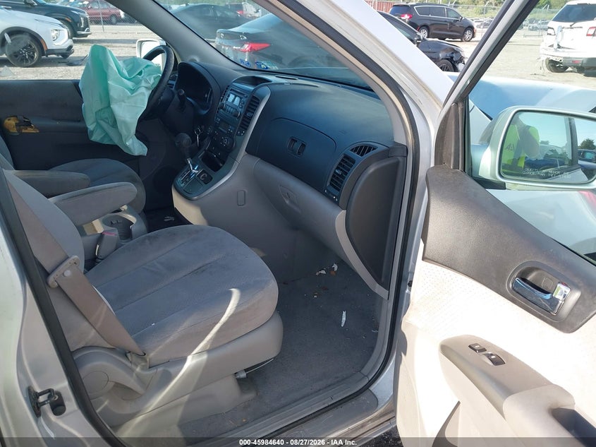 2007 HYUNDAI ENTOURAGE auction photo 5