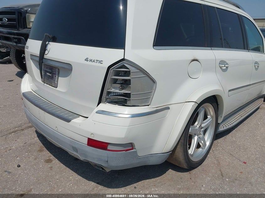 2008 MERCEDES-BENZ GL 550 auction photo 6