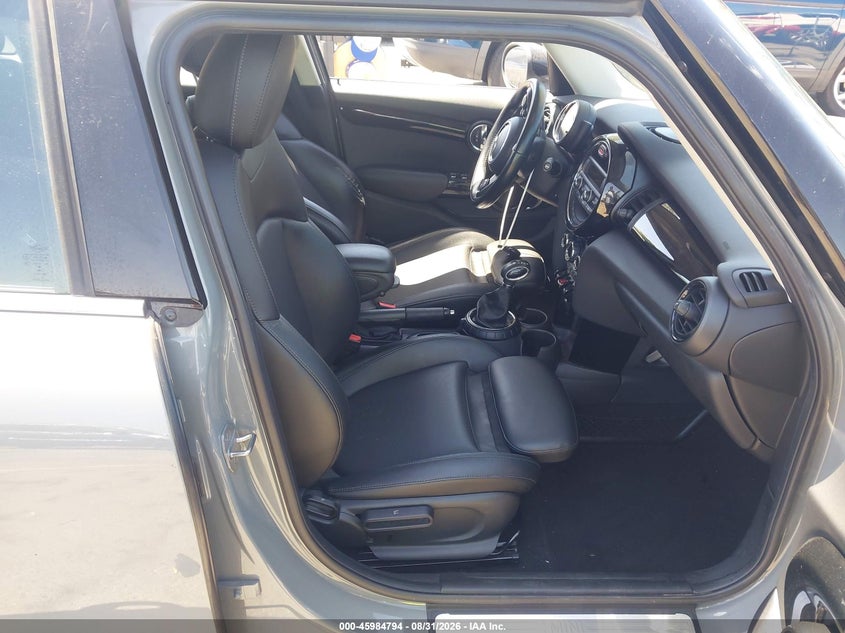 MINI HARDTOP 2016 VIN WMWXU1C50G2D12950
