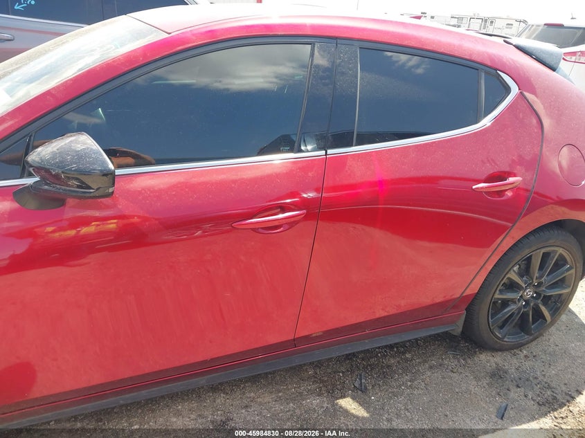 MAZDA MAZDA3 - zdjęcie 15