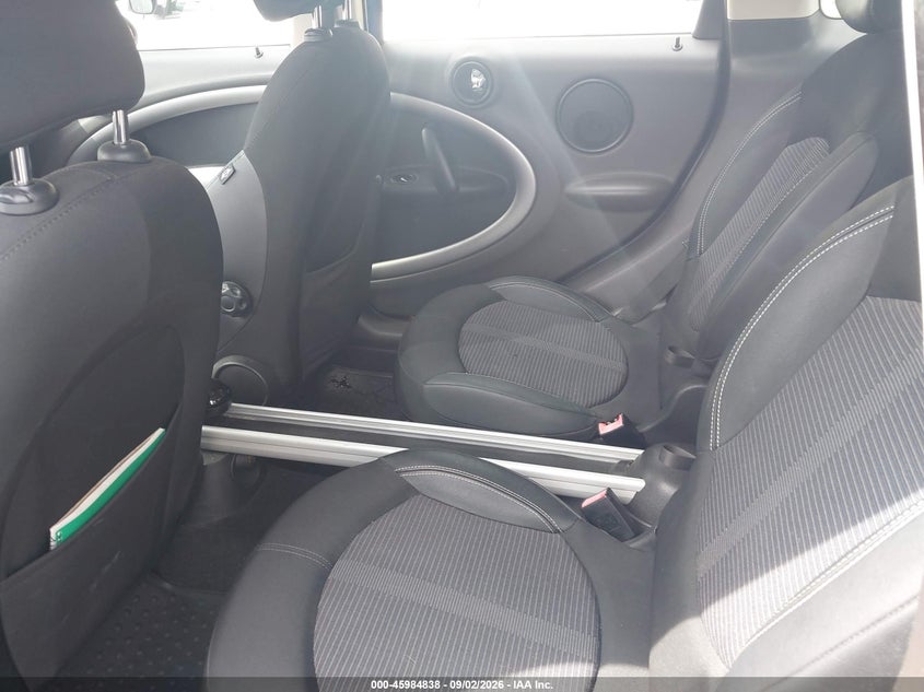 MINI COOPER COUNTRYMAN 2011 VIN WMWZB3C57BWH94697