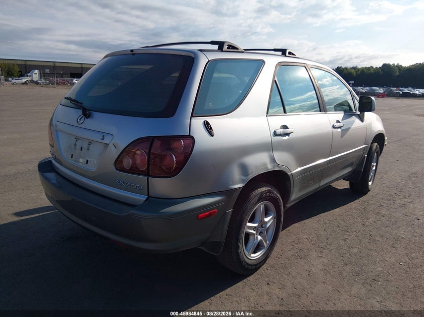 2000 LEXUS RX 300 auction photo 4
