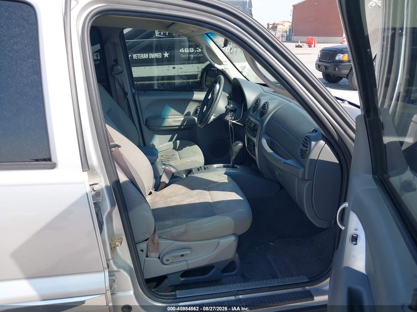 2006 JEEP LIBERTY auction photo 5
