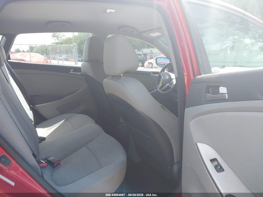 2017 HYUNDAI ACCENT HATCHBACK 1.6L I-4 DI, DOHC, VVT, REGULAR , 137HP