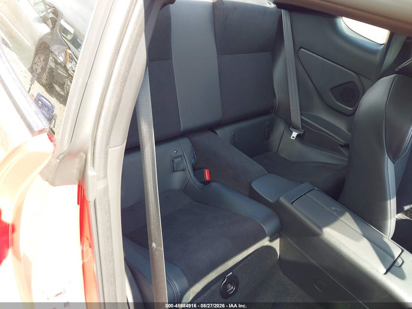 TOYOTA GR86 2025 VIN JF1ZNBE10S9756387