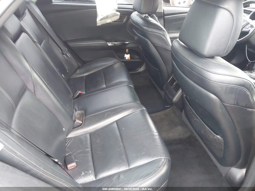2013 TOYOTA AVALON auction photo 8