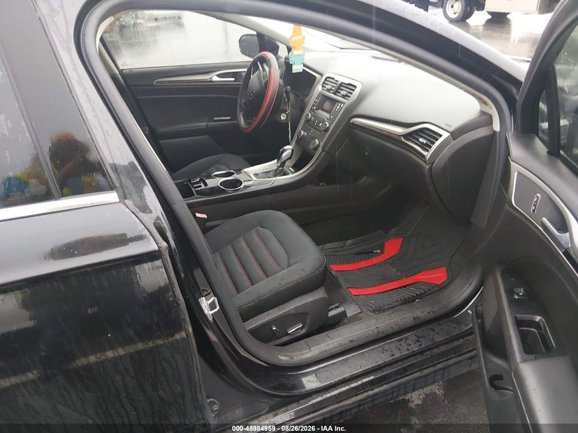 2014 FORD FUSION auction photo 5