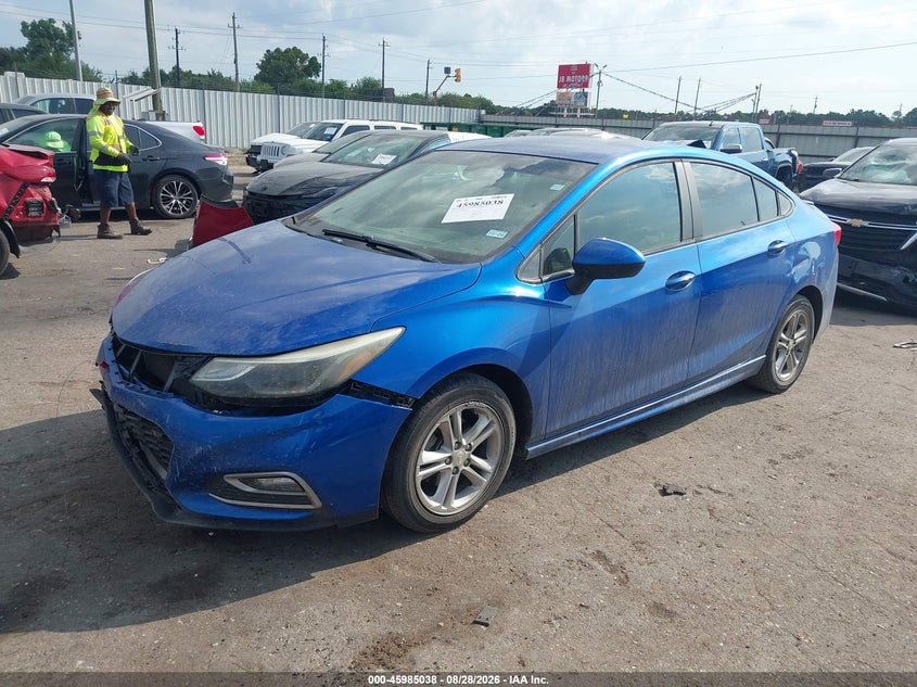 2018 Chevrolet Cruze Lt Auto, Front End, IAAI, VIN 1G1BE5SM4J7145177 — photo 2