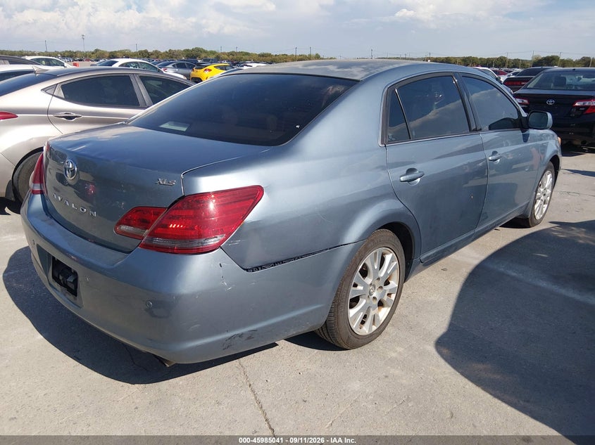 2008 TOYOTA AVALON auction photo 4