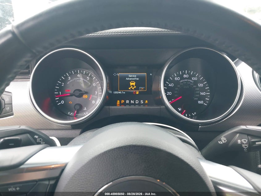 2019 FORD MUSTANG auction photo 7