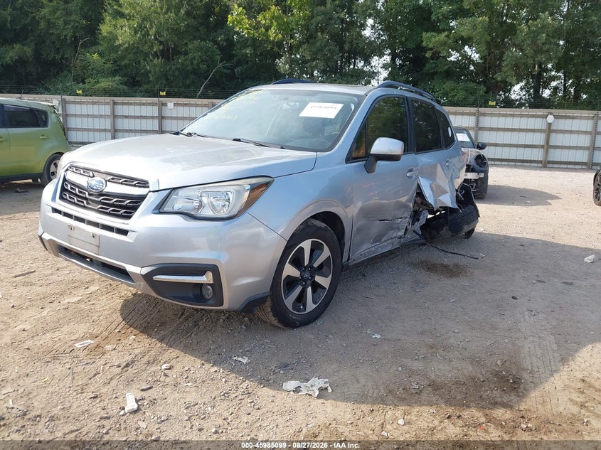2017 SUBARU FORESTER auction photo 2