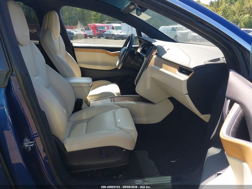 TESLA MODEL X 2019 VIN 5YJXCAE29KF195607