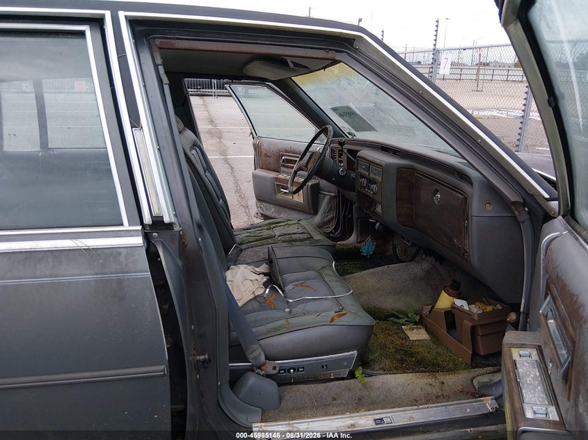 1986 CADILLAC FLEETWOOD auction photo 5