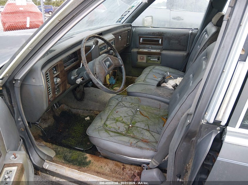 1986 CADILLAC FLEETWOOD auction photo 6