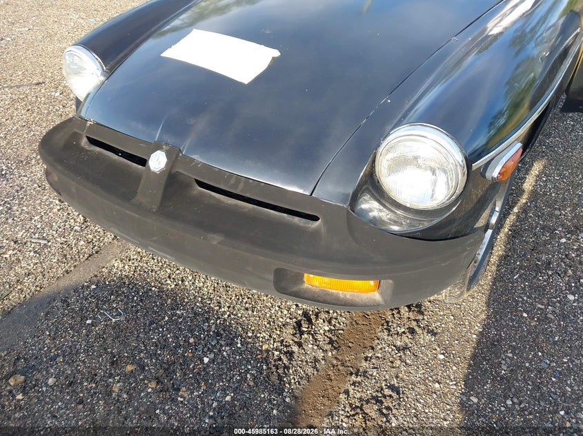 1975 MGB CONVERTIBLE auction photo 6