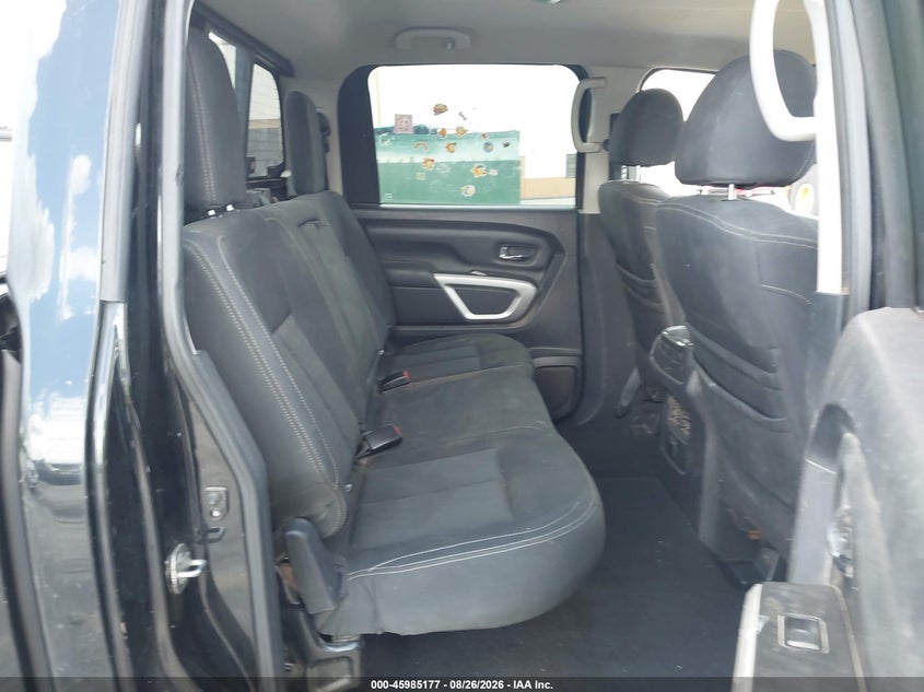 2017 NISSAN TITAN auction photo 8