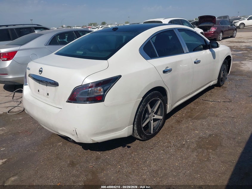 2014 NISSAN MAXIMA auction photo 4