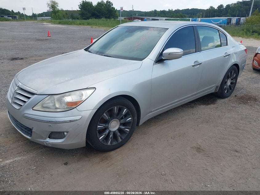 2011 HYUNDAI GENESIS auction photo 2