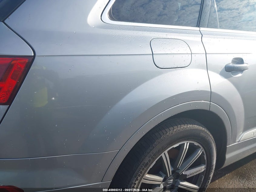 AUDI Q7 2017 VIN WA1LAAF76HD019638