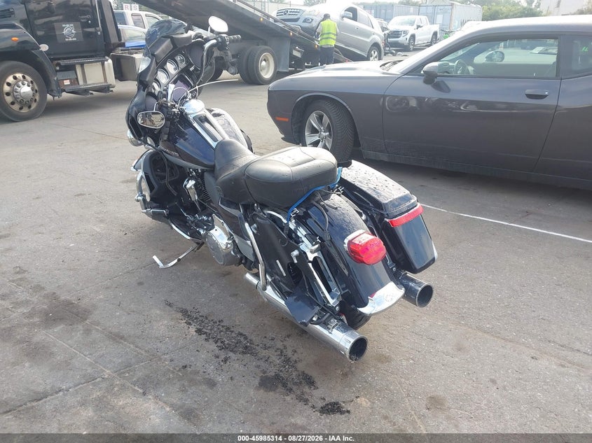 HARLEY-DAVIDSON FLHTK 2019