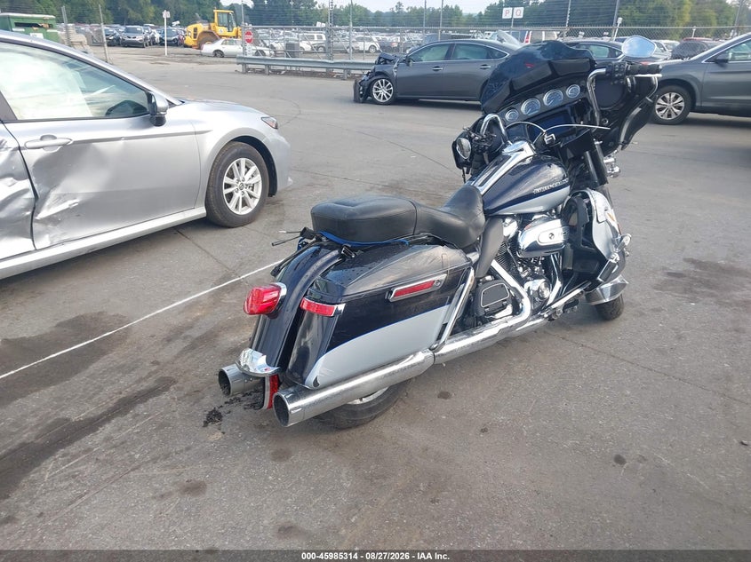 HARLEY-DAVIDSON FLHTK 2019