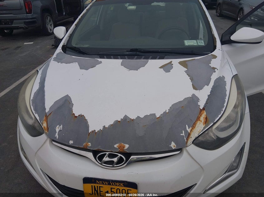 2015 HYUNDAI ELANTRA auction photo 6