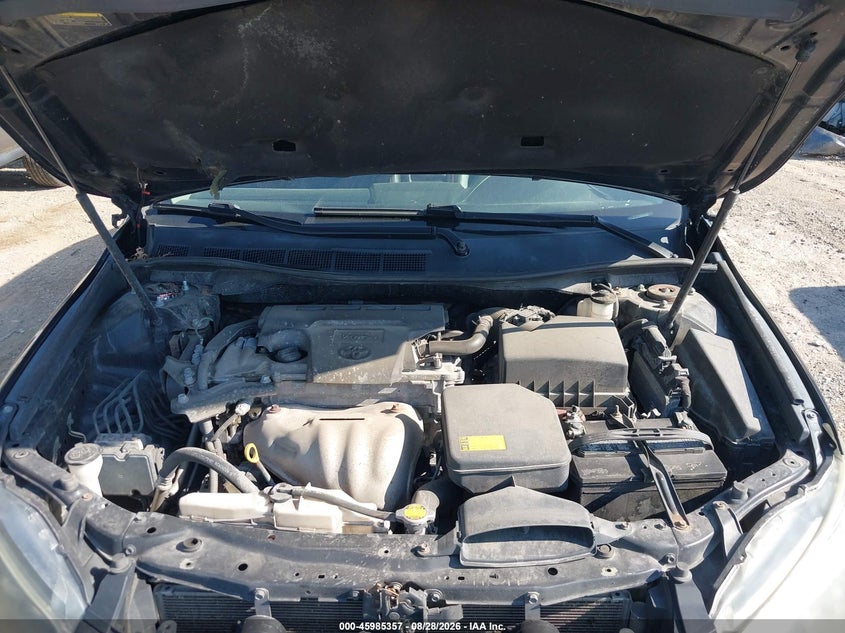 TOYOTA CAMRY - zdjęcie 10