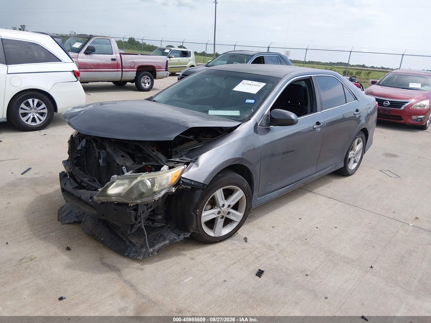 2014 Toyota Camry, Front End, IAAI, VIN 4T1BF1FK0EU324549 — photo 2