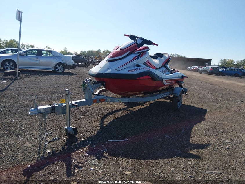 2019 YAMAHA FX CRUISER auction photo 2