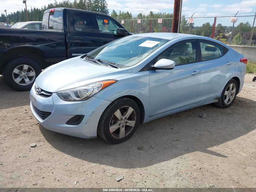 2013 Hyundai Elantra Gls, Normal Wear & Tear, IAAI, VIN KMHDH4AE1DU798952 — photo 2