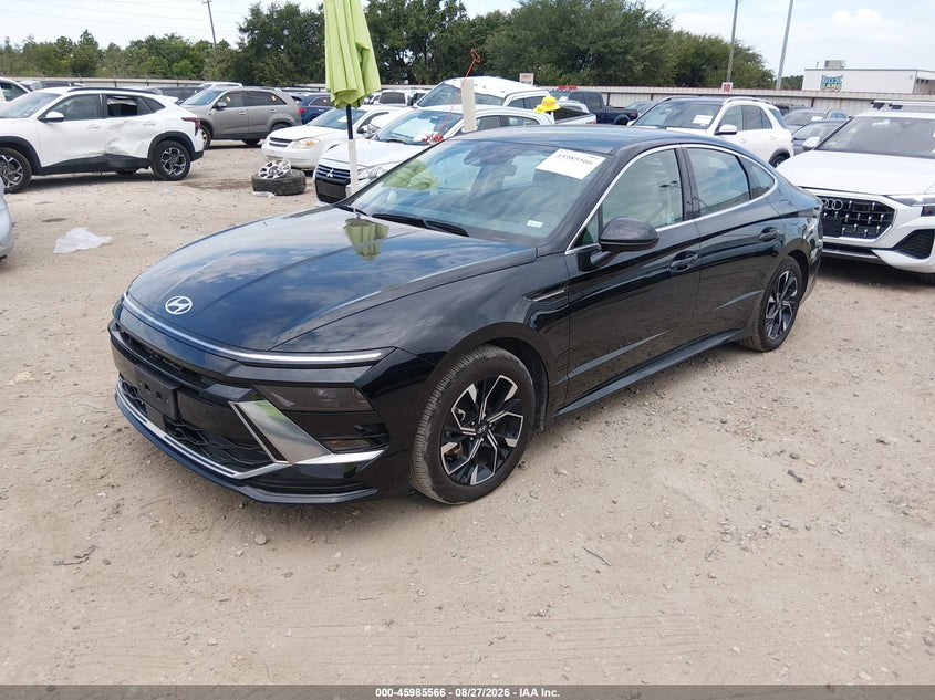 2025 Hyundai Sonata, Right Front, IAAI, VIN KMHL64JA4SA457655 — photo 2