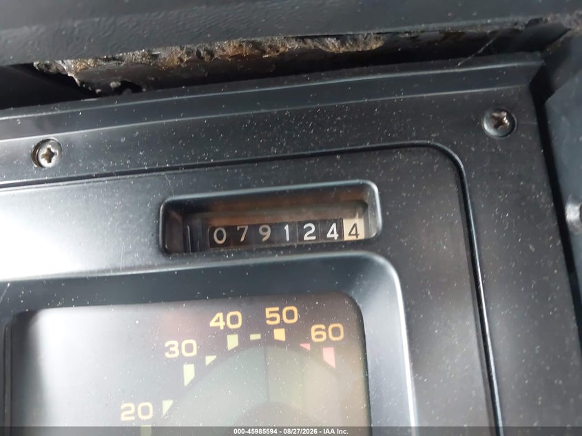 1988 CHEVROLET CORVETTE auction photo 7