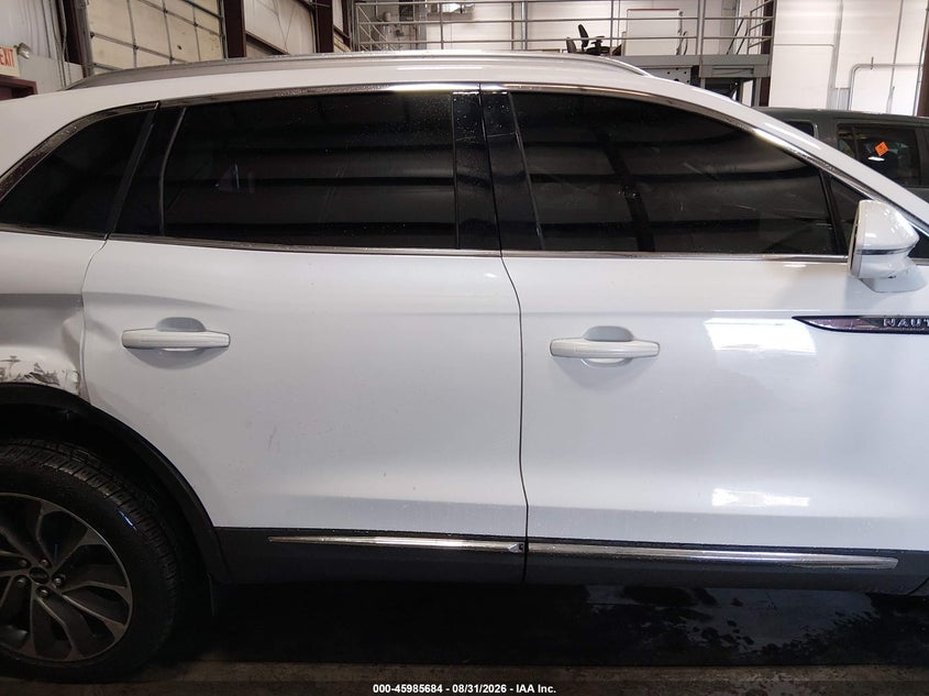 LINCOLN NAUTILUS 2021 VIN 2LMPJ8KP0MBL01389