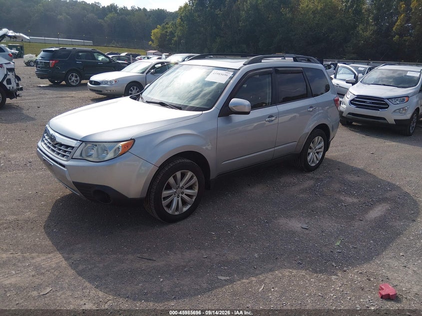 Vin: jf2shbdc3ch403365, lot: 46484969, subaru forester 2.5x premium 20122