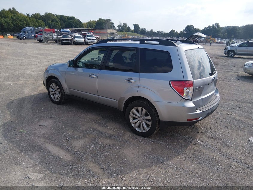 Vin: jf2shbdc3ch403365, lot: 46484969, subaru forester 2.5x premium 20123