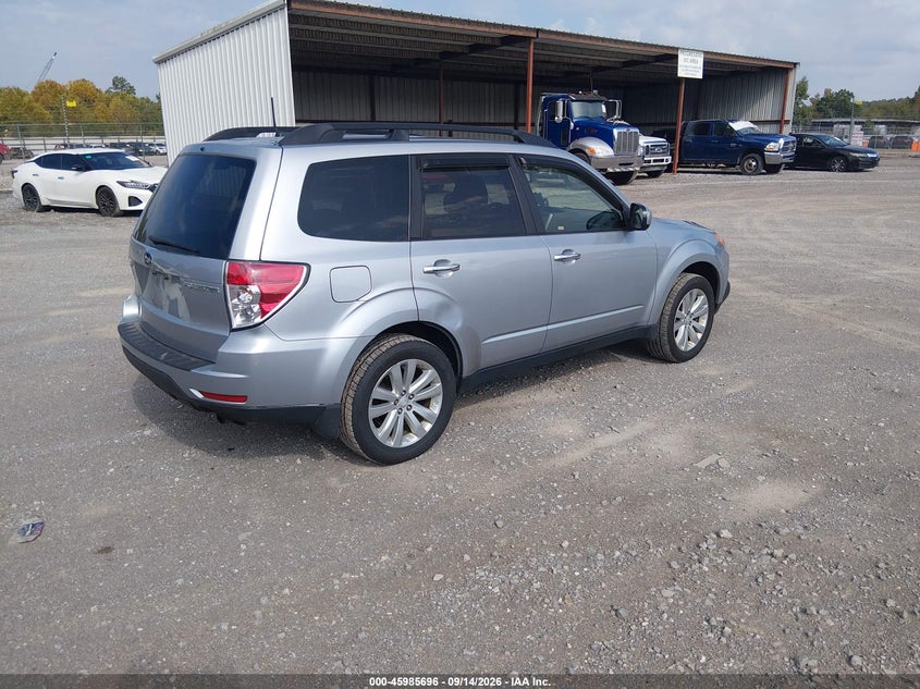 Vin: jf2shbdc3ch403365, lot: 46484969, subaru forester 2.5x premium 20124