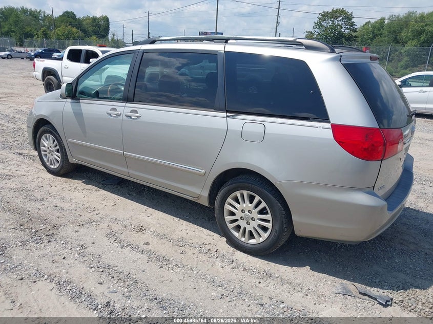 2007 TOYOTA SIENNA auction photo 3