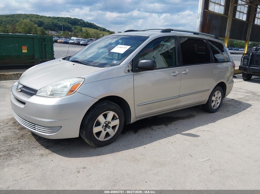 2004 Toyota Sienna, Normal Wear & Tear, IAAI, VIN 5TDZA23C74S201810 — photo 2