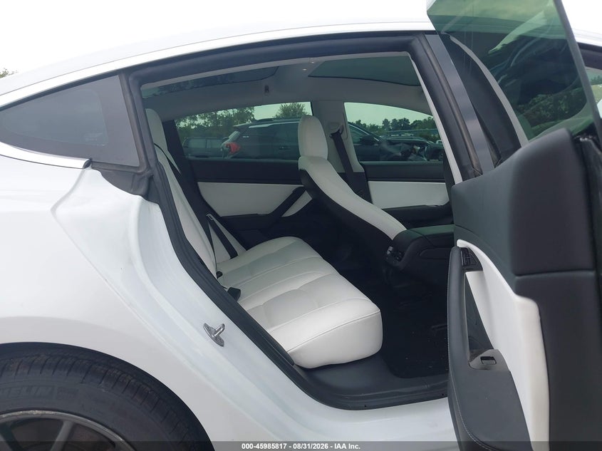 2020 TESLA MODEL 3 auction photo 8
