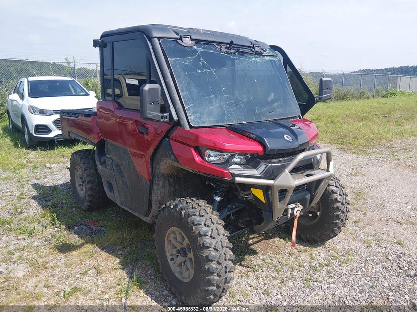 CAN-AM DEFENDER 2024