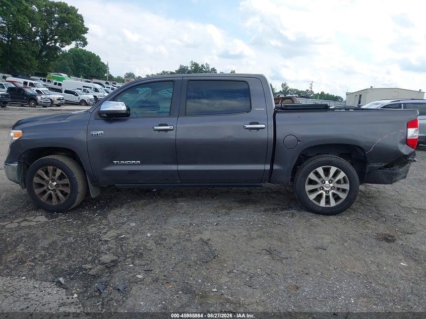 TOYOTA TUNDRA - zdjęcie 14