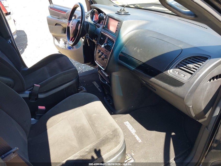 2017 DODGE GRAND CARAVAN auction photo 5
