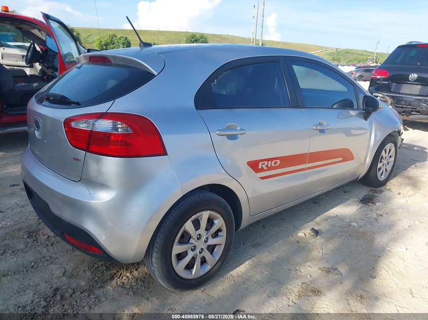 2012 KIA RIO5 auction photo 4