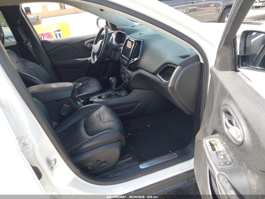 2020 JEEP CHEROKEE auction photo 5