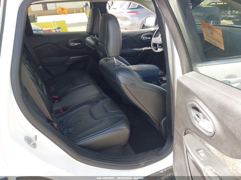 2020 JEEP CHEROKEE auction photo 8
