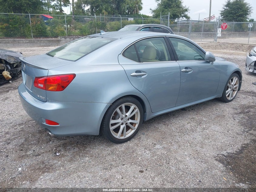 2007 LEXUS IS 250 auction photo 4