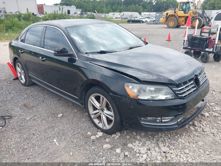 2013 VOLKSWAGEN PASSAT auction photo 1