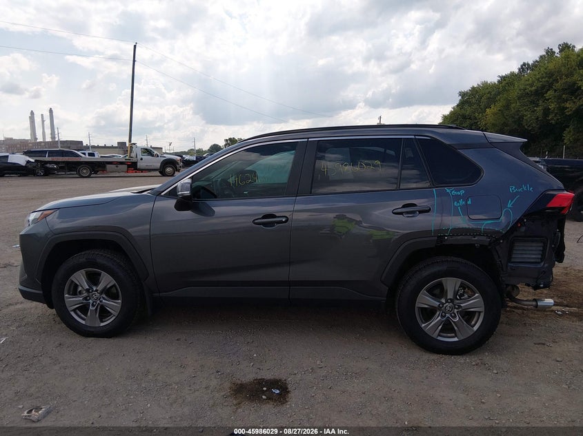 TOYOTA RAV4 - zdjęcie 15