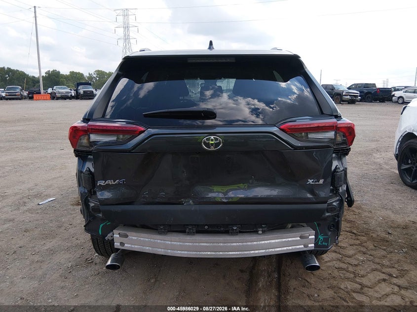 TOYOTA RAV4 - zdjęcie 17
