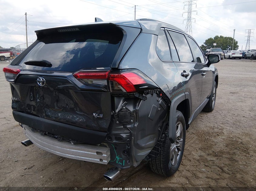 TOYOTA RAV4 - zdjęcie 4